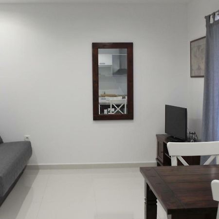 Apartments Helena บาร์บินเย ภายนอก รูปภาพ